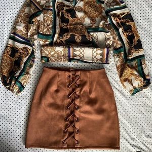 Two Pieces Set Print Chain Long Sleeve Top And Suede Learher Brown Skirt